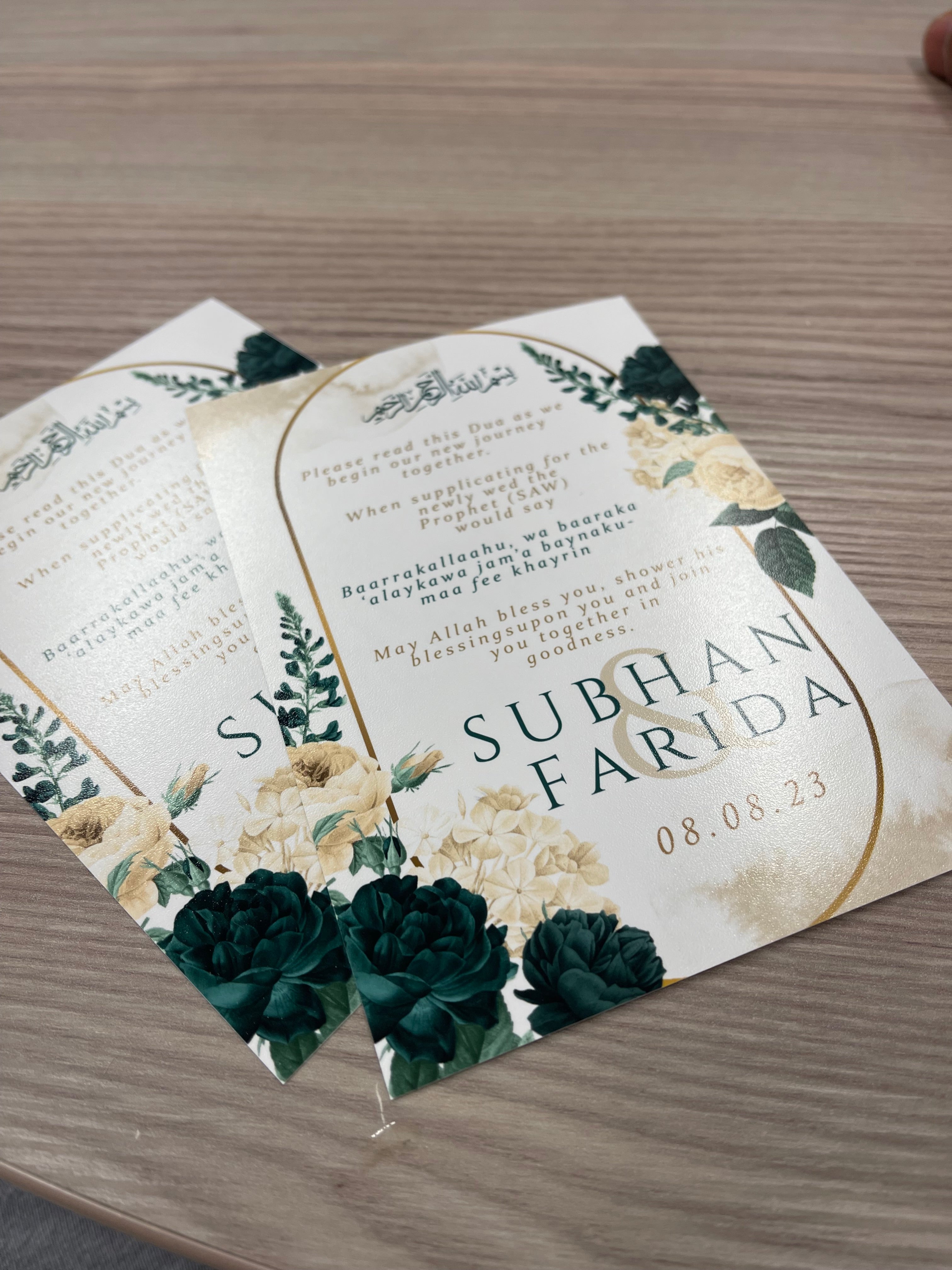 Elegant Green Dua Card